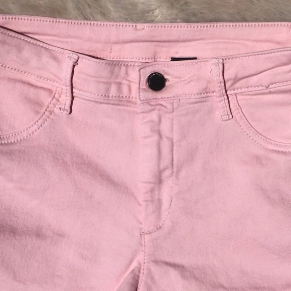 Blush Pink Mid Rise Denim Shorts Waist 24 - Picture 2 of 4